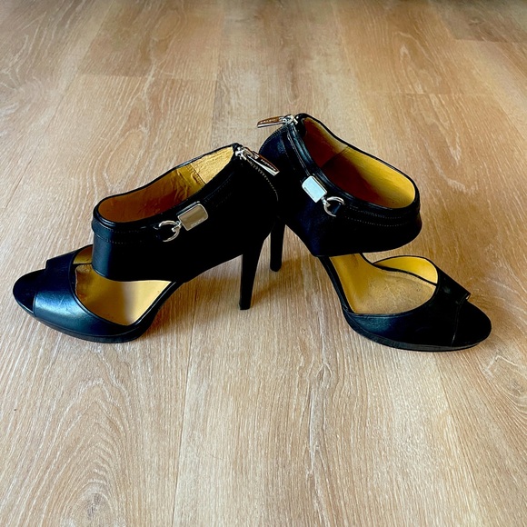 Coach shoes - Picture 3 of 4